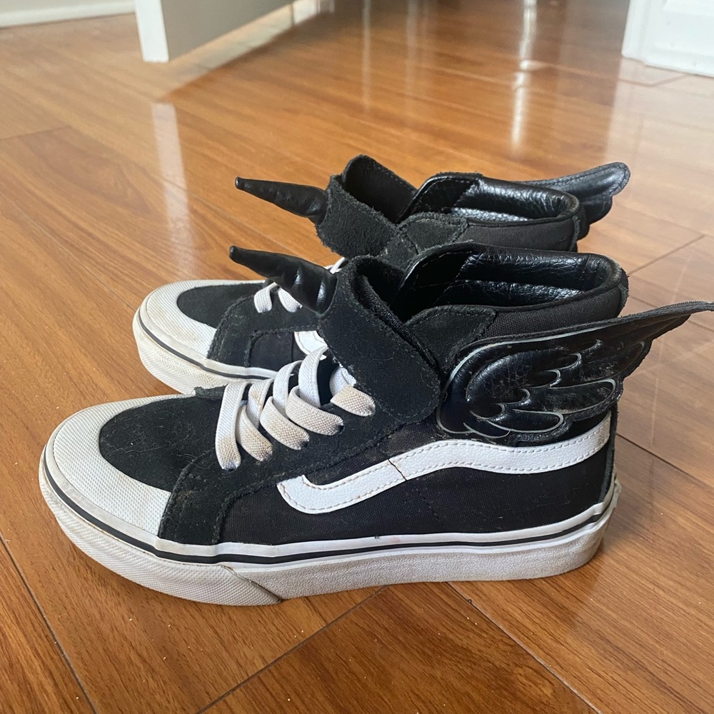 Boys Vans hightops - like new condition